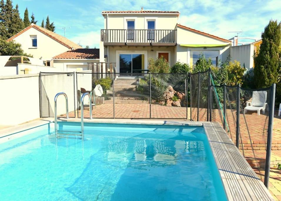 Grande Villa Neuve Avec Piscine Pres Mer Et Sete 巴拉吕克莱班 外观 照片