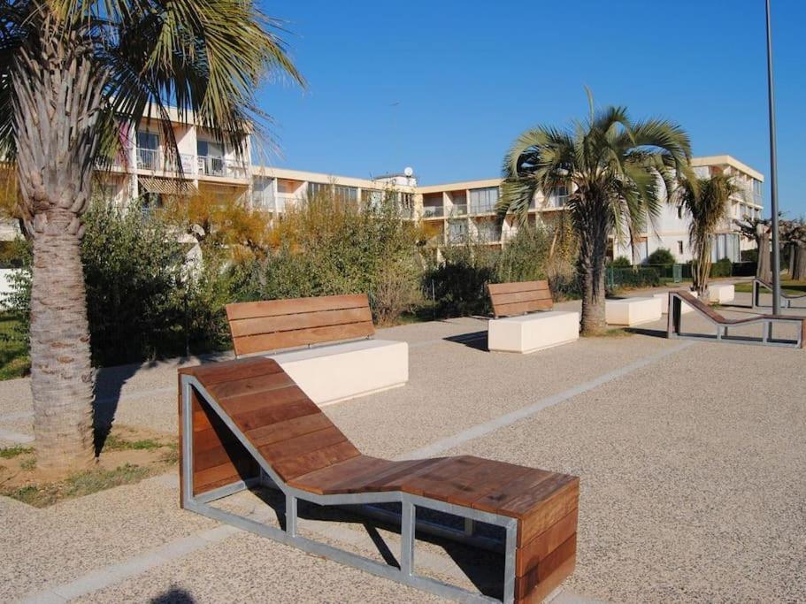 Grande Villa Neuve Avec Piscine Pres Mer Et Sete 巴拉吕克莱班 外观 照片