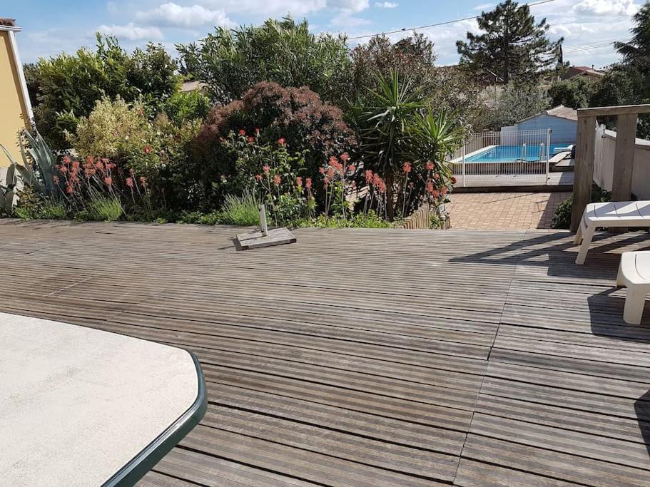 Grande Villa Neuve Avec Piscine Pres Mer Et Sete 巴拉吕克莱班 外观 照片